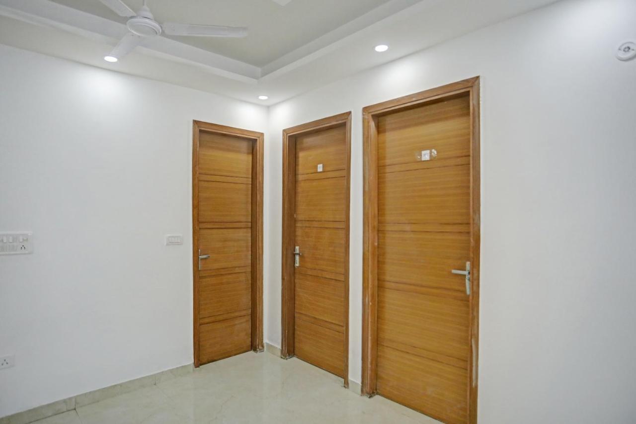 Hotel Oyo Sunrise Near Qutab Minar Metro Station 3*