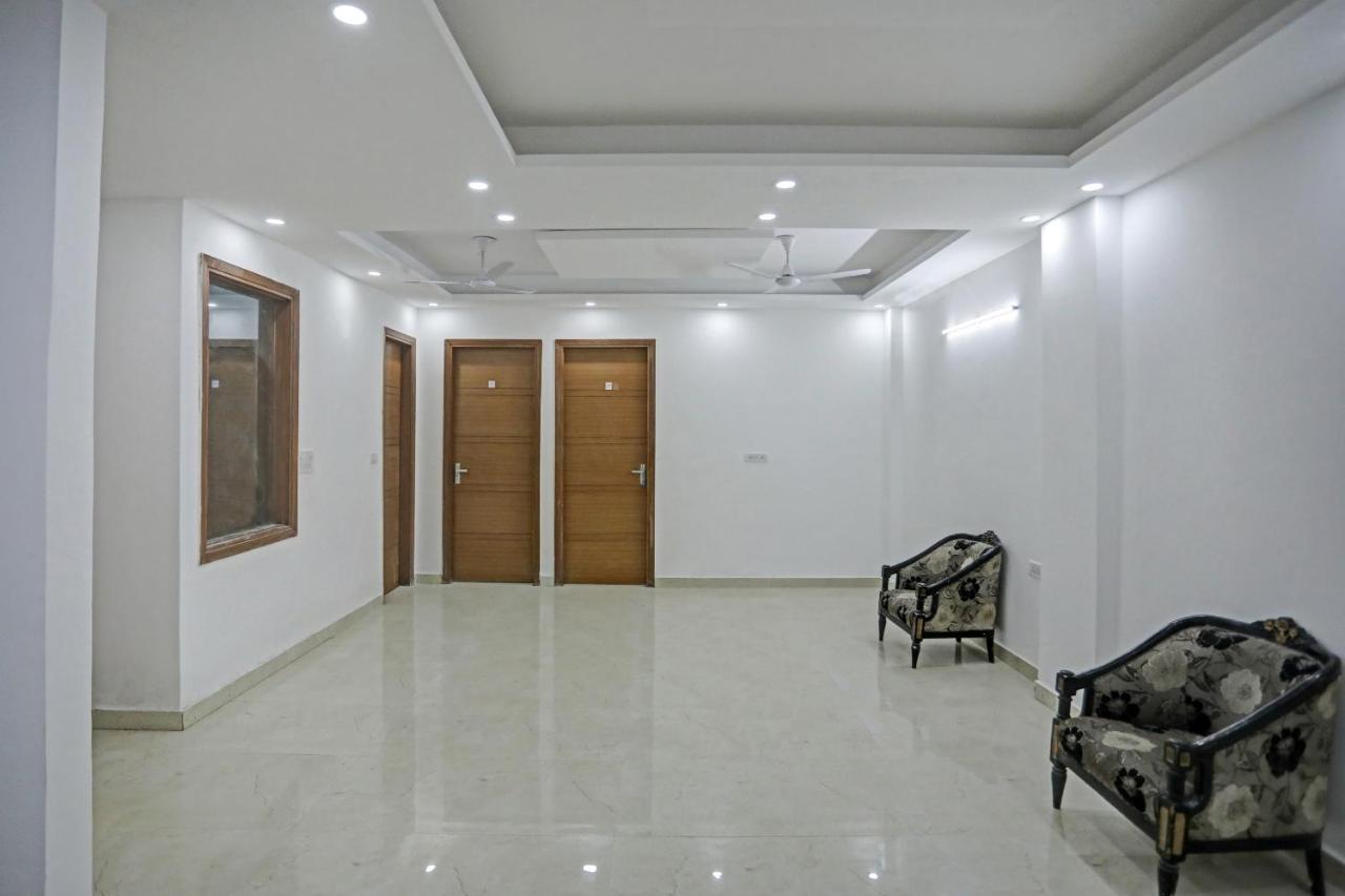 Oyo Sunrise Near Qutab Minar Metro Station 3*