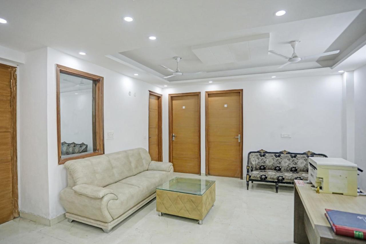 Hotel Oyo Sunrise Near Qutab Minar Metro Station Delhi (National Capital Territory of India)